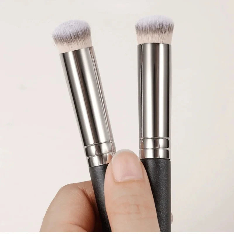 1/2/5 pcs Foundation Concealer Brush, Premium Contour Blusher Brushes, Flawless Under Eye Dense Face Makeup Brush For Blending