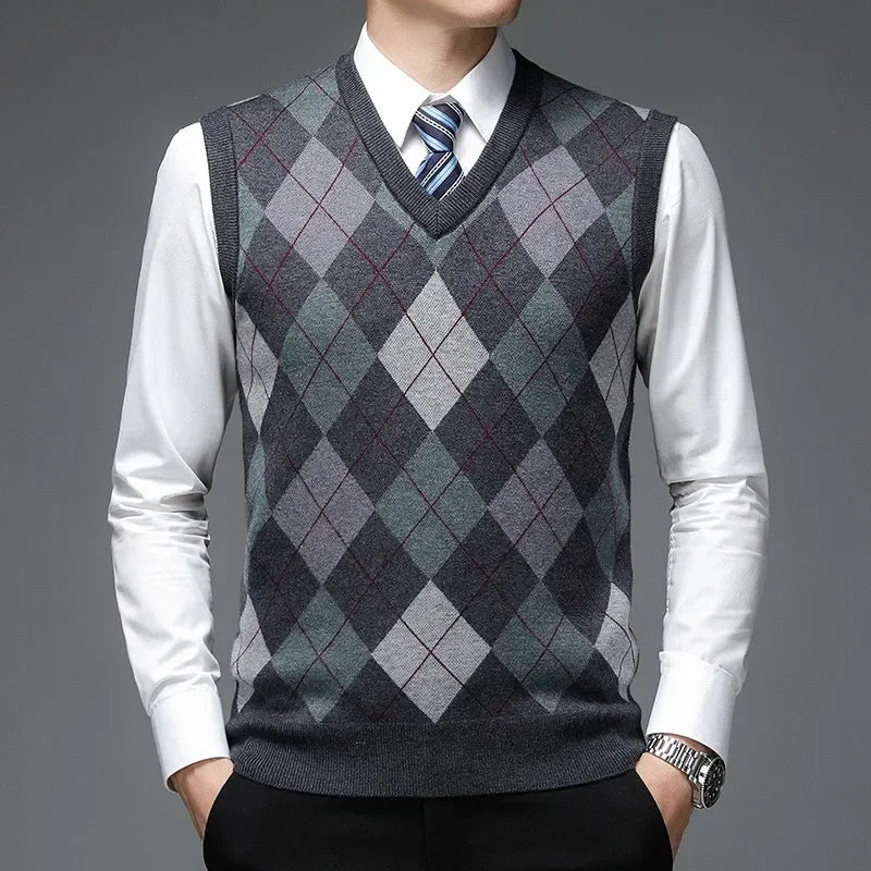 5 Colors!2023 Men's Autumn and Winter V-neck with Wool Vest Sleeveless Knit Sweater Checker Printing Vest Sweaters