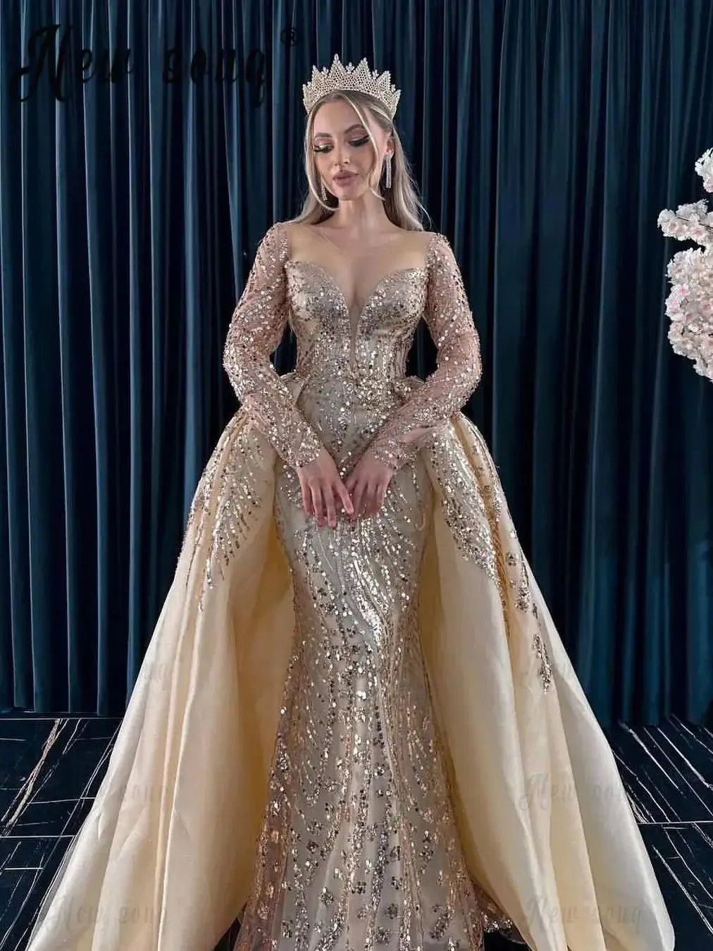 Arabic 2024 Formal Champagne Long Sleeve Evening Dress With Detachable Overskirt Sparkle Wedding Dress Prom Dress Robe De Soirée